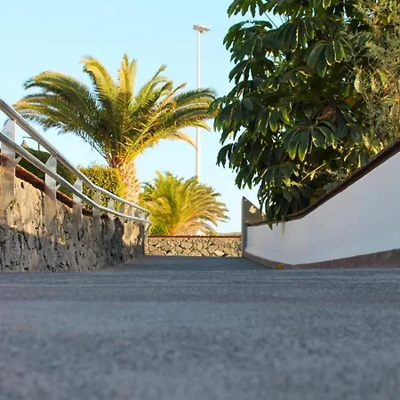 Alojamiento Alby: Oceano Los Cristianos  Exterior photo